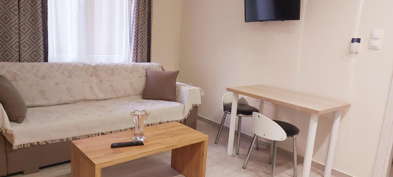 Tsimiski 31. Luxury Apartments Tesalonika Bagian luar foto