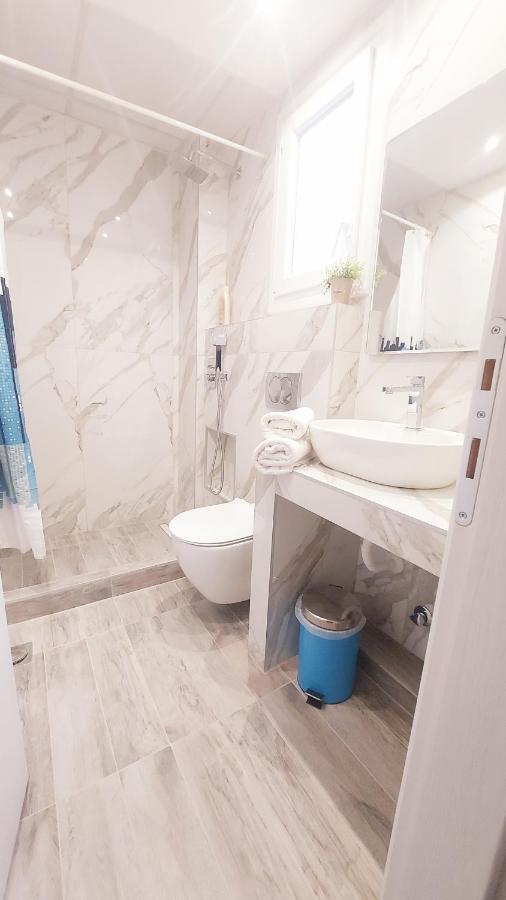 Tsimiski 31. Luxury Apartments Tesalonika Bagian luar foto