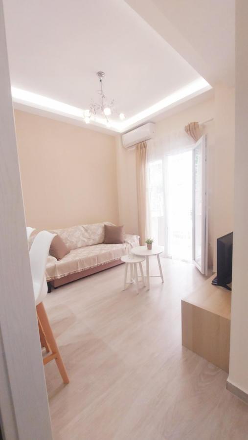 Tsimiski 31. Luxury Apartments Tesalonika Bagian luar foto