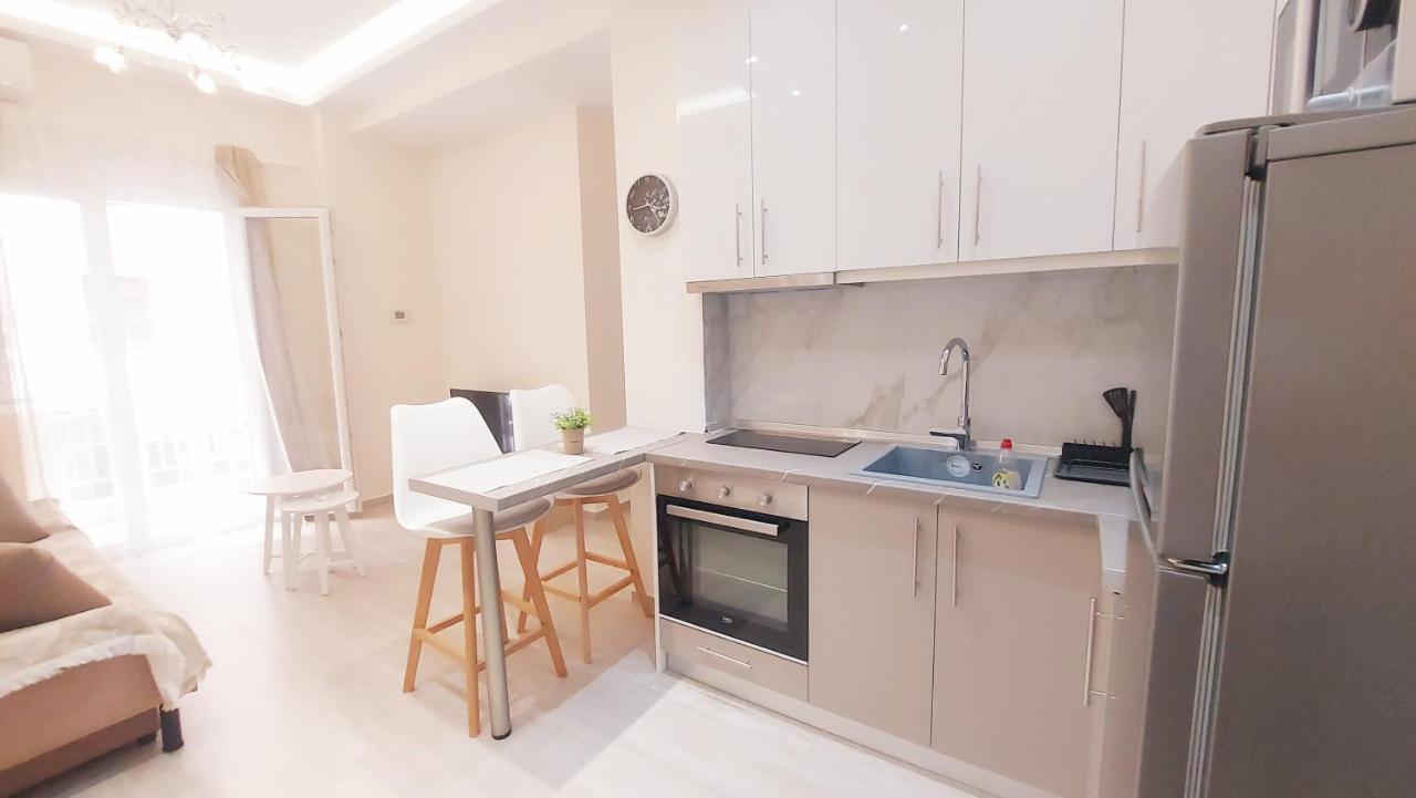 Tsimiski 31. Luxury Apartments Tesalonika Bagian luar foto