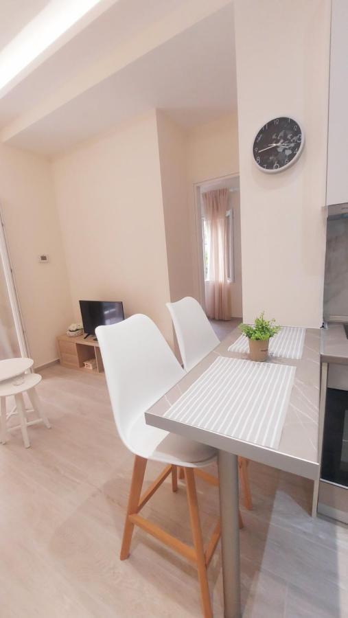 Tsimiski 31. Luxury Apartments Tesalonika Bagian luar foto